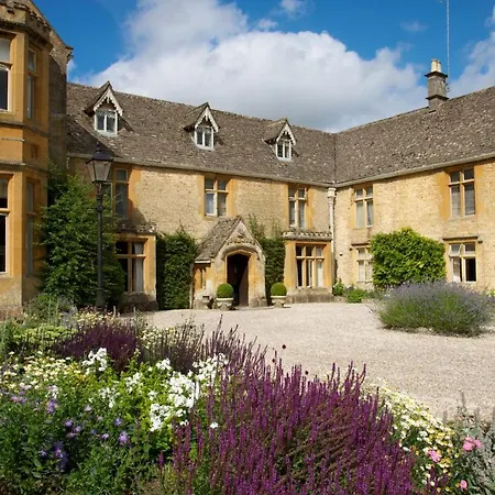 Lords Of The Manor-3